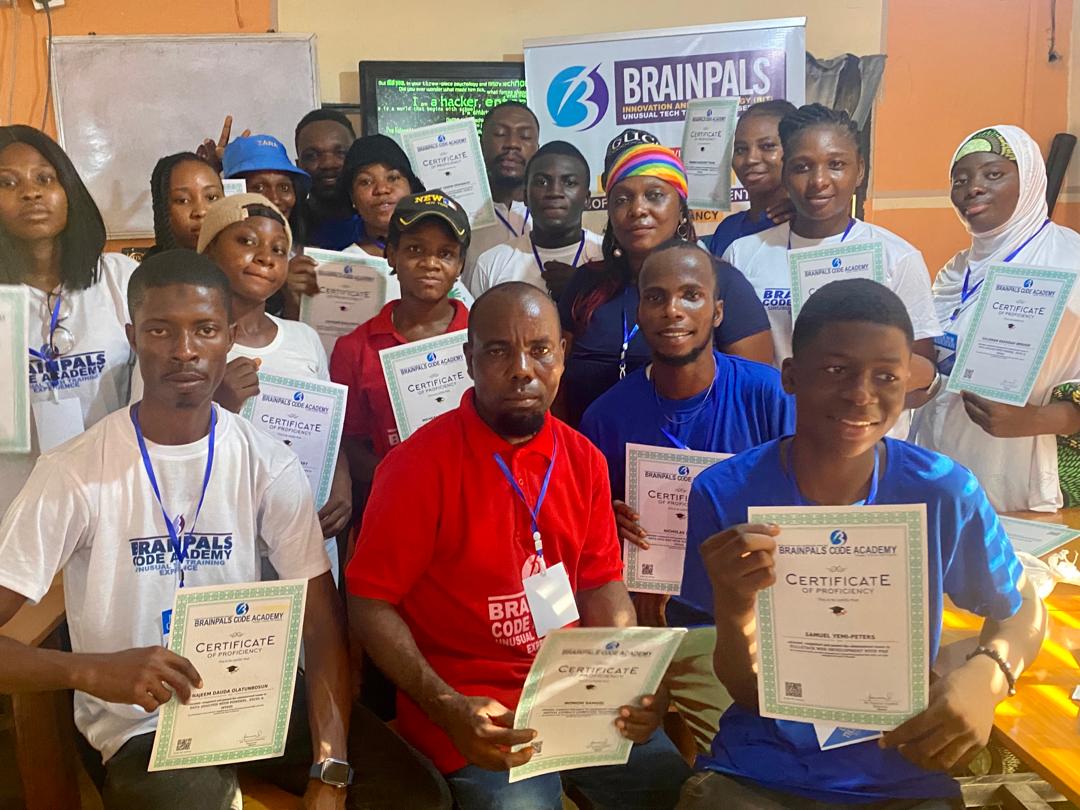 famous_emeka's tweet image. Congratulations to Batch 30 Graduates. What you have is a quantum leap. Thanks to Brainpals code Academy.
@brainpalscode #brainpalscode