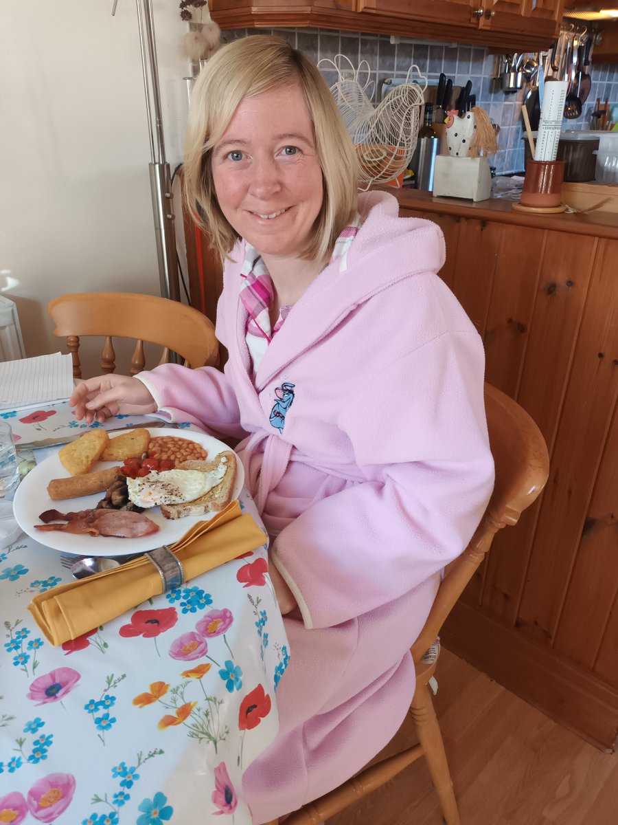 A well-earned cooked breakfast to start my Easter holidays - made by my dad <a href="/AdrianLong3/">Adrian Long</a> as always 😊.