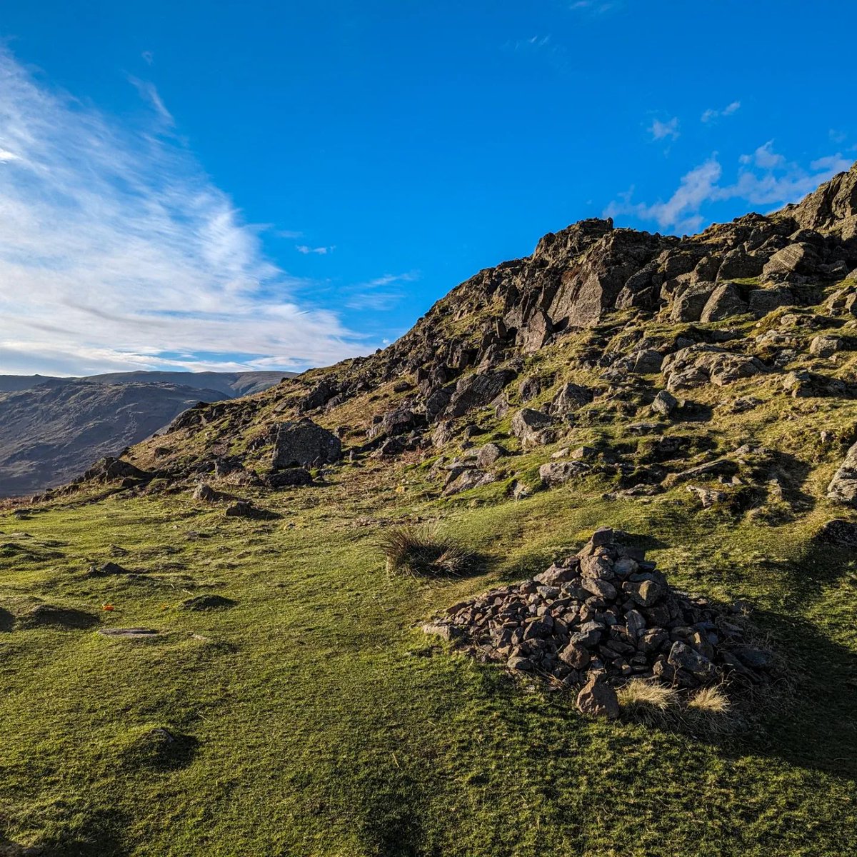 📷 by @jordan_l_378: Helm Crag's howitzer ⛰️

24/03/24

#Mountain #Mountaineering #Hike #Hiking #Scramble #Climbing #Ukhiking #Stayboundless #hikingbangers #mountainplanet #Ukclimbing #adventures_beyond_uk #peakybaggers #uk_mountainshots #alpine_community #Stayboundless