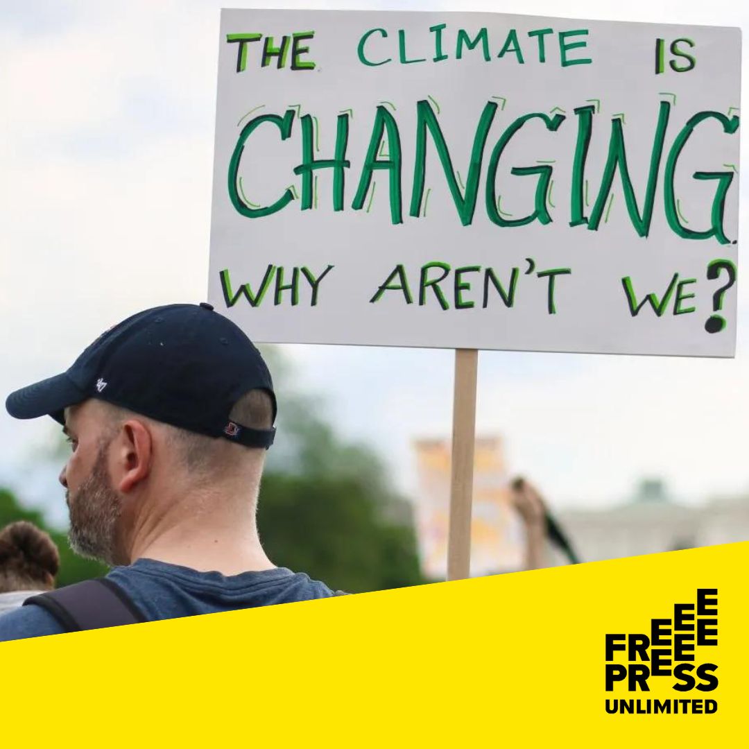 Being a #climatejournalist has quickly become one of the most dangerous professions there are. By exposing wrongdoings or negligence of power holders, #climate #journalists become a target ➡️ ow.ly/vJ5F50R4hjz #climatechange #pressfreedom #safetyforjournalists