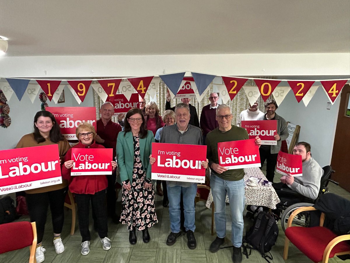 A pleasure to spend time with @GodAshLabour this week. Thank you for an energising evening. Look forward to seeing you out on the campaign trail soon.