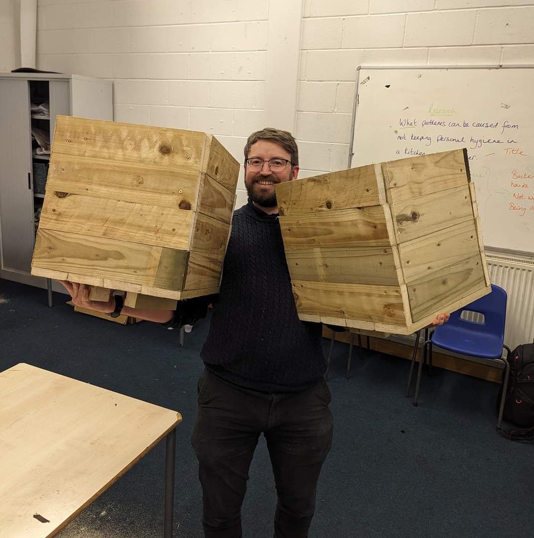 Been a bit quiet on here recently but I’ve been involved in a local woodwork group for men the past few weeks amongst other things. Can’t recommend things like this enough. Perhaps I’ll specialise in wonky furniture!