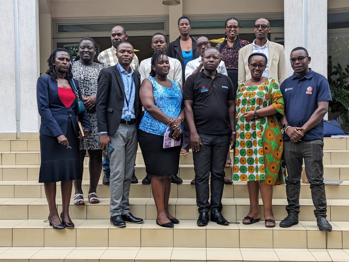 Convened by @UNFPARwanda,with other implementing stakeholders we met to discuss how comprehensive sexuality Education #CSE can effectively be delivered to in school & out-of-school youth & to simplify the existing manual for easier uptake by young people,parents &all concerned!