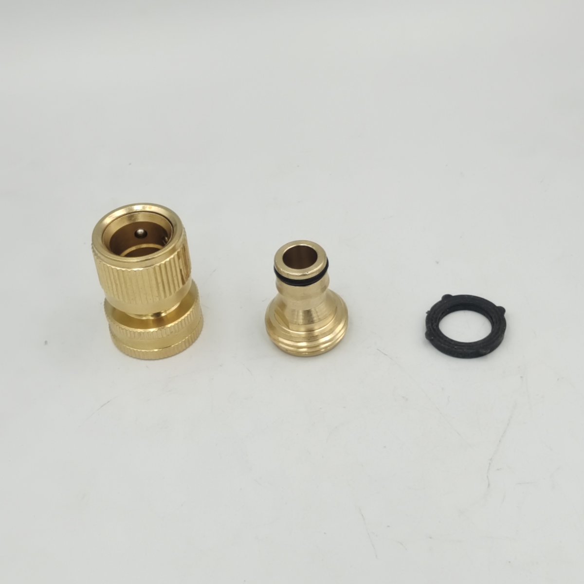 WesternFitting's tweet photo. Brass garden hose fitting 
#brassfitting #plumbing #manufacturer #fittingsupplier #factory #technology #professionaldevelopment #OEMservice #brassconnector https://t.co/nv9iilNIXW