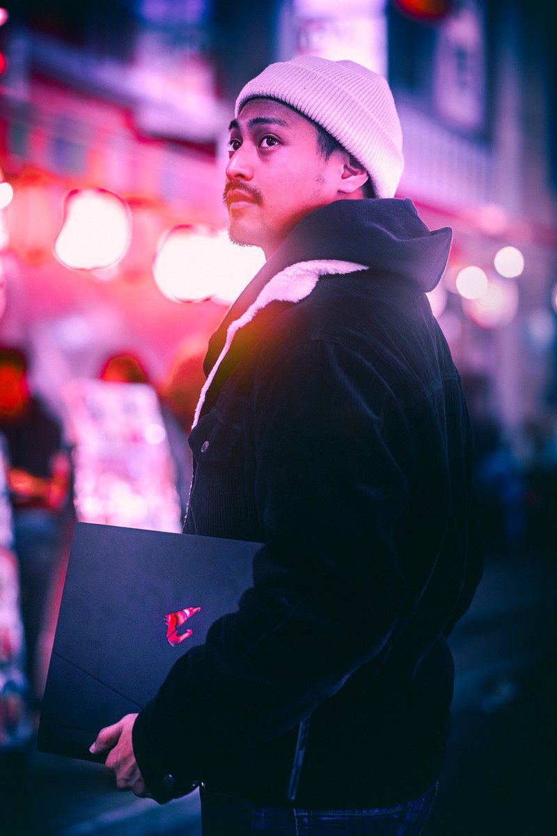 Merci énormément @AORUS_France qui m’accompagne durant mon voyage au Japon 🇯🇵 Si vous voulez avoir un super ordinateur pour voyager ou tout simplement jouer, profitez de -200€ sur l’ordinateur Aorus BSF 15 : bit.ly/3Pf0TnY 📸 @Alxios_ #Collaborationcommerciale