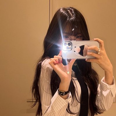 choiarinim's tweet photo. #NewProfilePic https://t.co/iNagx2xW66