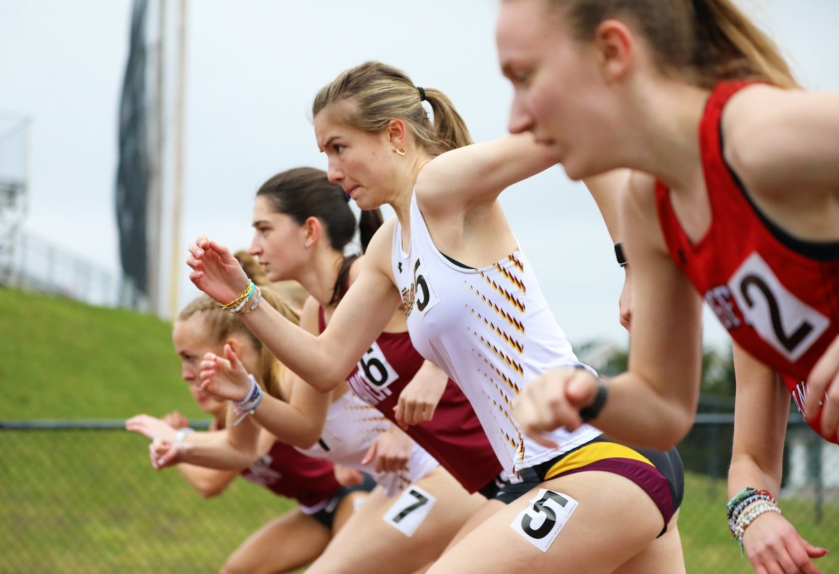 BloomsburgU's tweet image. Let’s Meet at Redman 🎽🐾 #HuskyUnleashed #CommonwealthU #BloomOnward #LockHaven #Mansfield #track #field 

📸➡️ flic.kr/s/aHBqjBj8JU