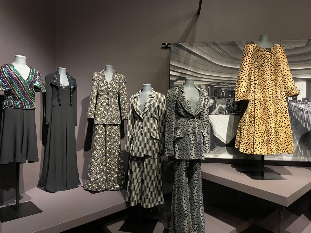 BIBA - The Story 1964 - 1975 🖤

#biba #exhibition #fashionandtextilemuseum #barbarahulanicki #theculturedtraveller #theculturedtravellermagazine #fashion #style #britishfashion #london