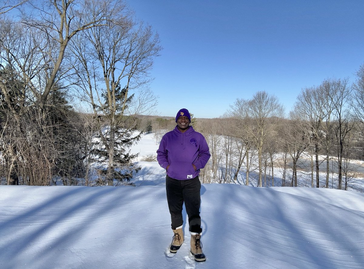 Beautiful day in Minnesota! #purplefriday #skol ⁦@Vikings⁩ ⁦@NFLLegacy⁩ ⁦@ProFootballHOF⁩