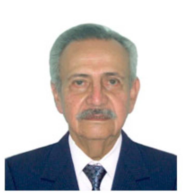 Fallecio El Profesor Dr. José Angel Fernandez Sacasa. Que pena nuestro profesor Sacasas como siempre le decíamos.  Nos enseñó el valor del método clínico en cada una de sus discusiones. Profesor de profesores. Su legado siempre quedará y sus alumnos siempre lo recordaremos.