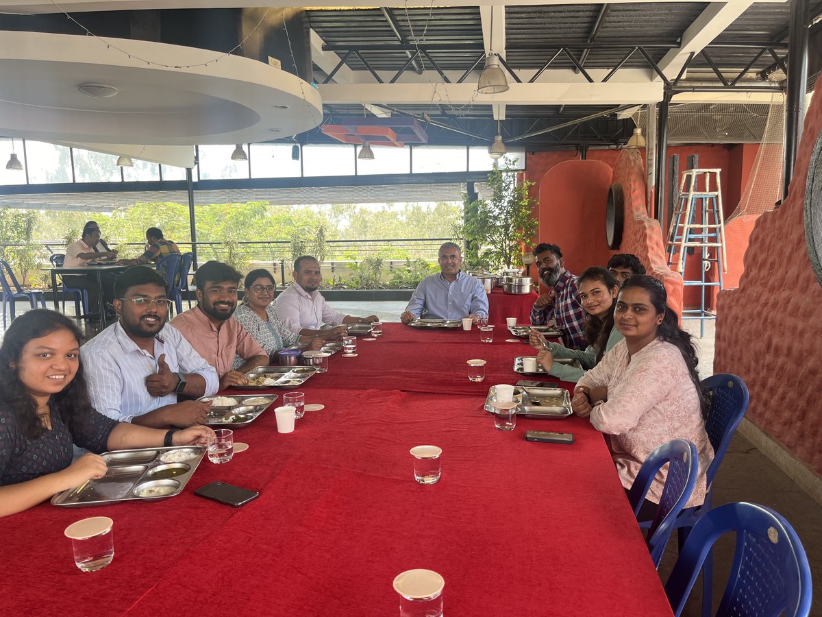 CEO lunch with HR and Resource planning team!

#teleradiology #radiology #lunch #HR #resourceplanning #TeleradiologySolutions
