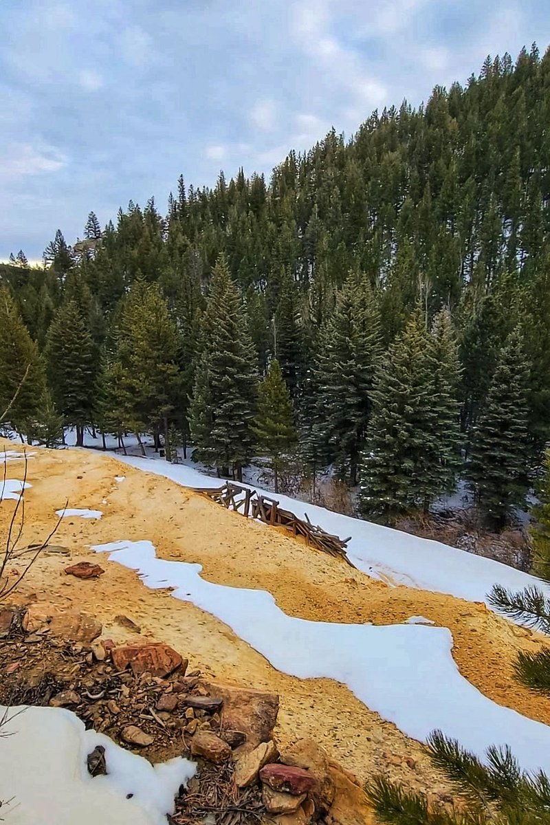 Reminders of the mining era on Maryland Mountain. Gold mining began in the area in 1859 with the discovery of the nearby Gregory Lode and continued until around the end of World War I. #BlackHawkColorado #WinterHike #MarylandMountain