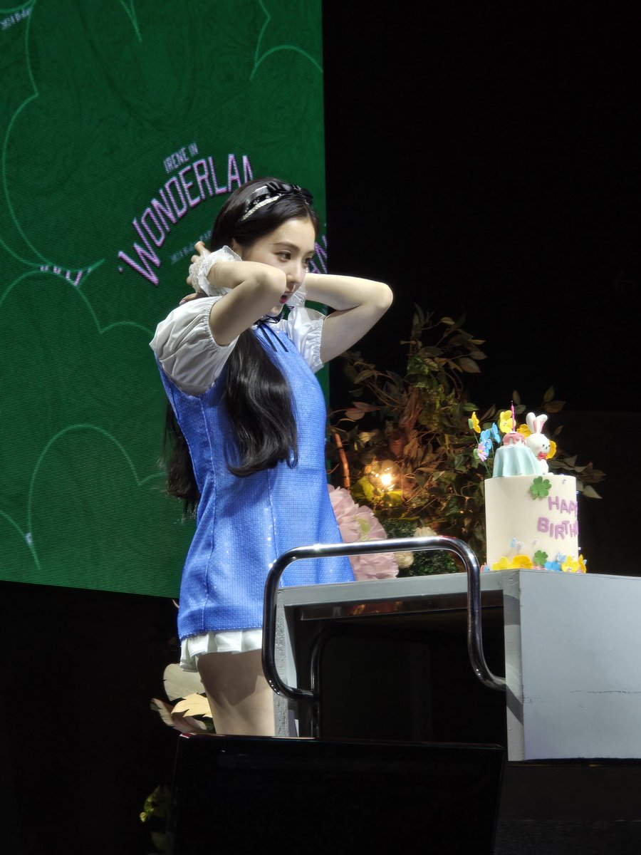 지나 tweet media
