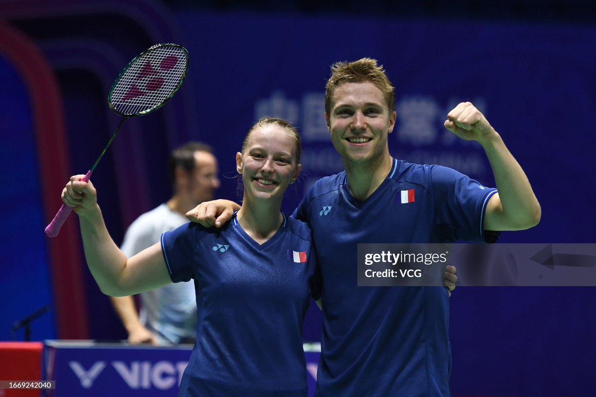 Thom Gicquel/Delphine Delrue 🇨🇵

Allez les Bleus! 🔥🔥 Thom Gicquel and <a href="/dedeyyyyy/">Delphine Delrue</a> will mathematically be safe in the Top 16 XD pairs! Will they make a breakthrough in front of their home crowd? #RaceToParisOlympics 
#BadmintonEropa