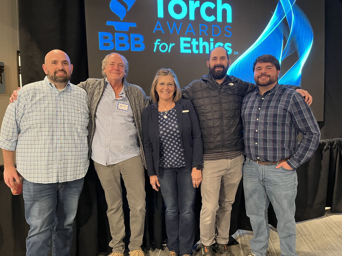 Congratulations to the winners of the @BBBAmarillo 2024 Torch Awards for Ethics! We had a great time at the banquet.

Small Business Category: @PriceRoofingCo
Medium Business Category: @RenuPainting
Large Business Category: @1800Plumber

#BBBmember #AccreditedBusiness #Maxivolt