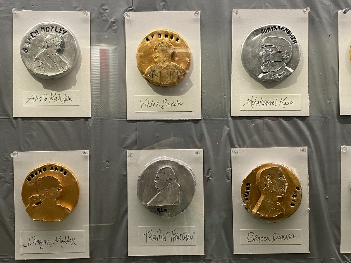 CocuzziArt's tweet photo. Today we honor #HarlemRenaissance artist Selma Burke who created the portrait of FDR featured on the dime. 6th graders @GatesChiliMS created their own clay coin featuring a person who inspired them. #NYSYAM2024 #ArtForce5 #WomensHistoryMonth https://t.co/MfSjABxvFO