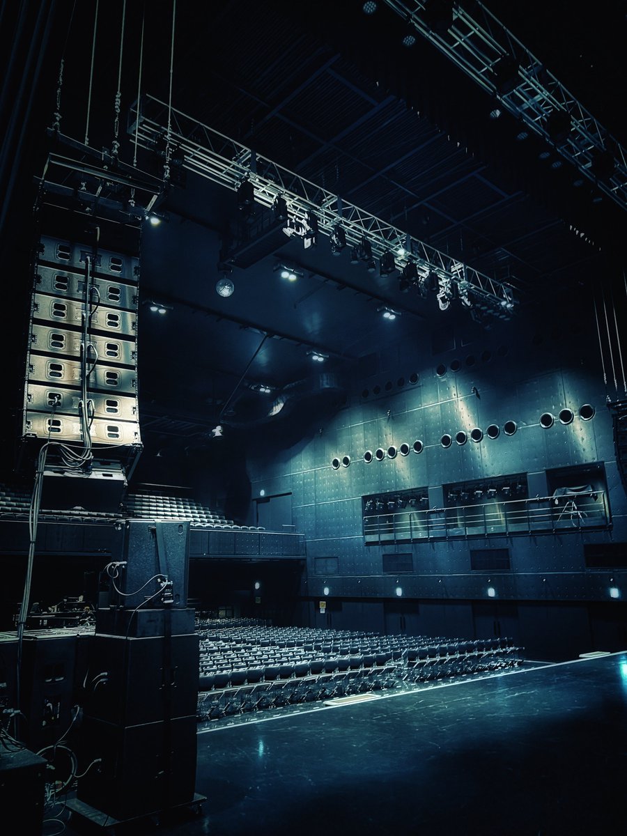 TakaoTsukakoshi's tweet photo. Takanori Nishikawa LIVE TOUR 2022 
" IDIOSYNCRASY " 

02.18/19 2022
Tokyo 
Zepp Haneda
#IDIOSYNCRASY https://t.co/1LvvI0WwZa