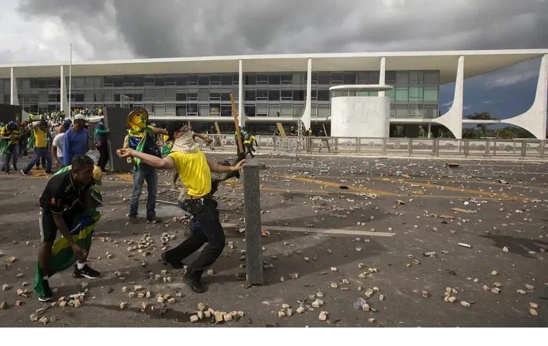 63% acham que golpistas do 8 de Janeiro não devem ser anistiados, mostra Datafolha jornalggn.com.br/politica/63-ac…