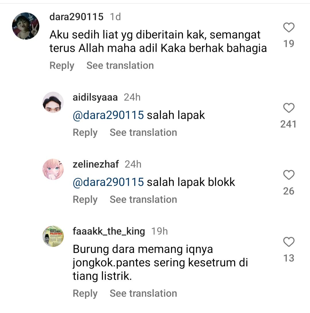 AdorkableWriter's tweet photo. Yang ketangkep kasus korupsi: suaminya Sandra Dewi
Yang dihujat netizen: Dewi Sandra

Mungkin rakyat Indonesia memang deserved buat dipimpin penjahat HAM dengan kualitas literasi sebegini :( https://t.co/H2rHGdsfol
