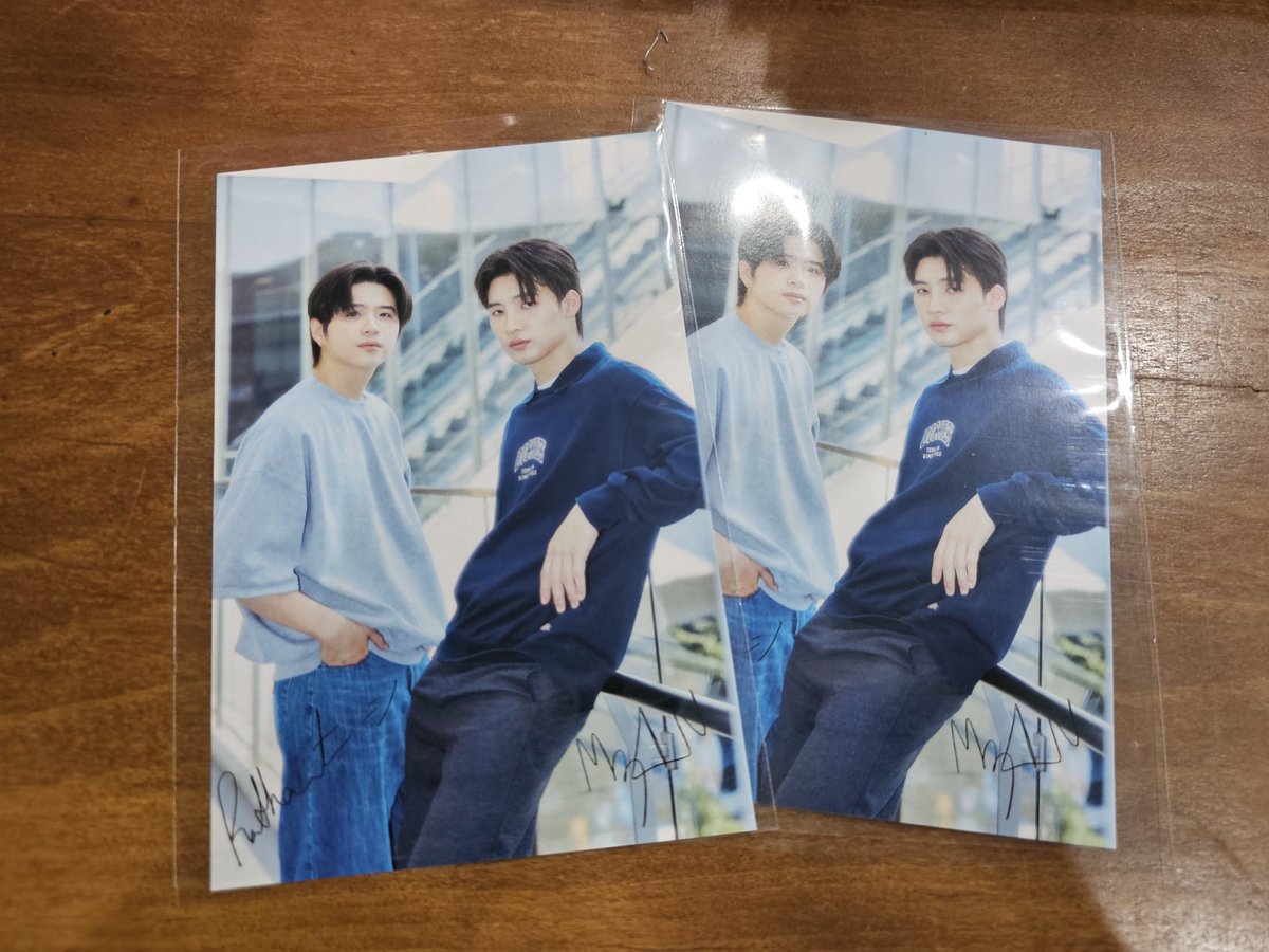 apirudee_mhu's tweet photo. เจอกันปีละครั้ง ร่วมกันทำความดี มีผลต่อหัวใจนะ💙💚 ขอให้มีแบบนี้ไปทุกๆปีนะ 😊😊😊 #2wish
#PlanRathavit #MeanPhiravich
#MeanPlanBDProject https://t.co/kFJqViGhu7
