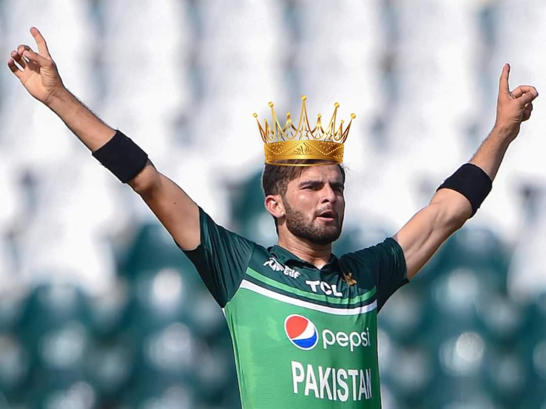 IrFanullahKheT1's tweet photo. Thanks @iShaheenAfridi for recreating our dream team despite being compared with Amir and trolling by his fanbase you still managed to Call him back for country, called Imad wasim and make him take his retirement back. This man deserves ton of appreciation and love.#Pakcaptain https://t.co/LzbcZwrc3j