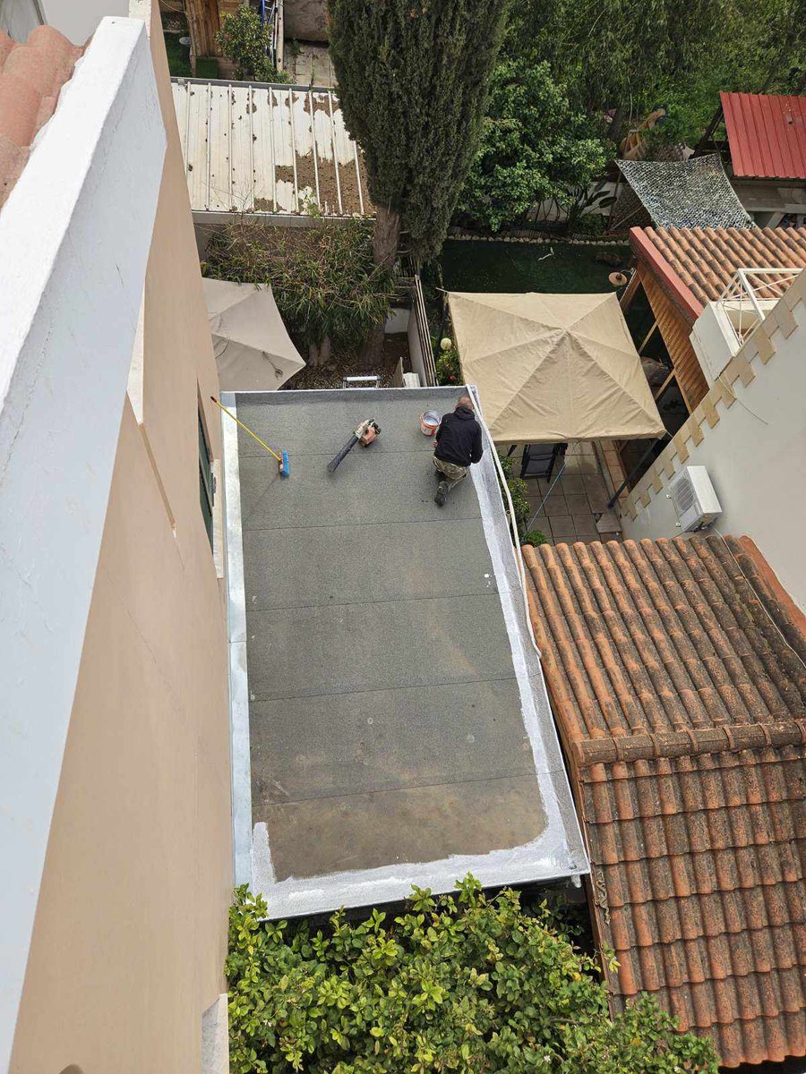 mllinea1's tweet photo. LINEA FITTINGS LTD. RENOVATIONS-MAINTENANCES-CONSTRUCTIONS.SCHEDULED ROOF MAINTENANCE IN A HOUSE. https://t.co/qDVbOjThV5 https://t.co/fkDtei1qkk
