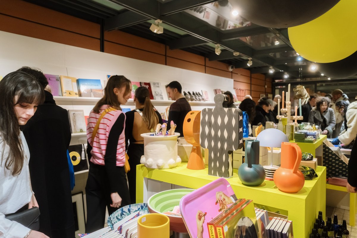 💗 Avez-vous déjà fait un tour au macBLITZ ?
Nous oui, et on est conquis ! Blitz est actuellement installé à la boutique du macLYON, et propose un choix incroyable : déco, accessoires, papeterie.. chaque objet a un twist créatif qui le rend singulier ! 💫