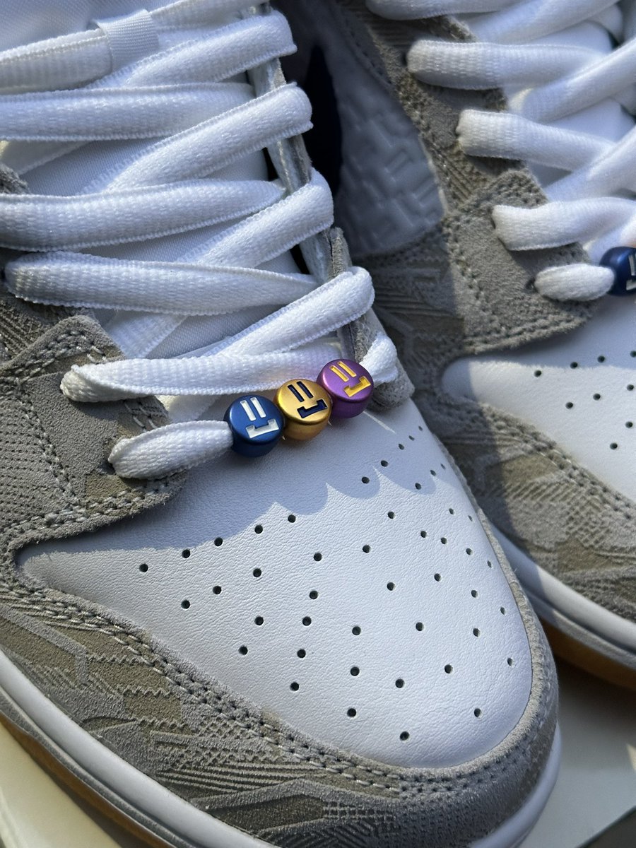 GrailPickups's tweet photo. Nike SB Dunk @rayssaleal 
Size 12
-

#NikeSBDunk #Rayssaleal #SBDunkCollection https://t.co/86GJ6Qzj5f