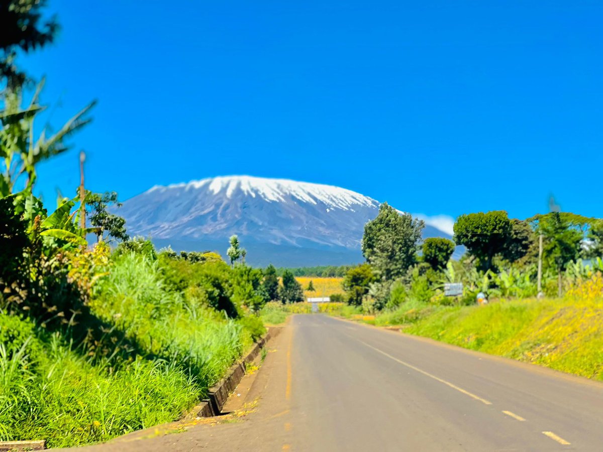 The Roof of Africa. Visit Tanzania 🇹🇿 Mount Kilimanjaro