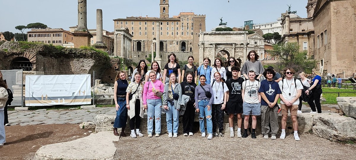 JHS Europe Trip (@jhseuropetrip) on Twitter photo 