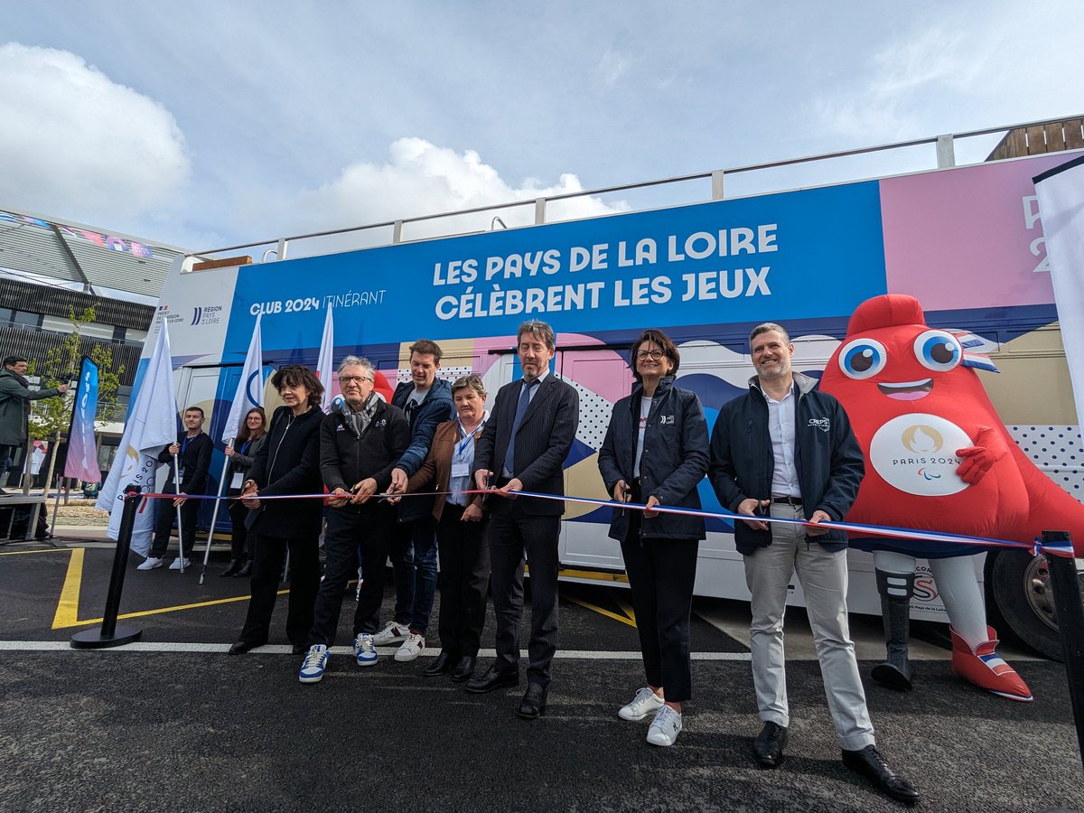 [#inauguration] Aujourd'hui le CREPS a le plaisir d'accueillir l'inauguration du bus Club 2024 de la Région Pays de la Loire qui est le premier Club 2024 de France @Paris2024 @SPORTPDL @acnantes