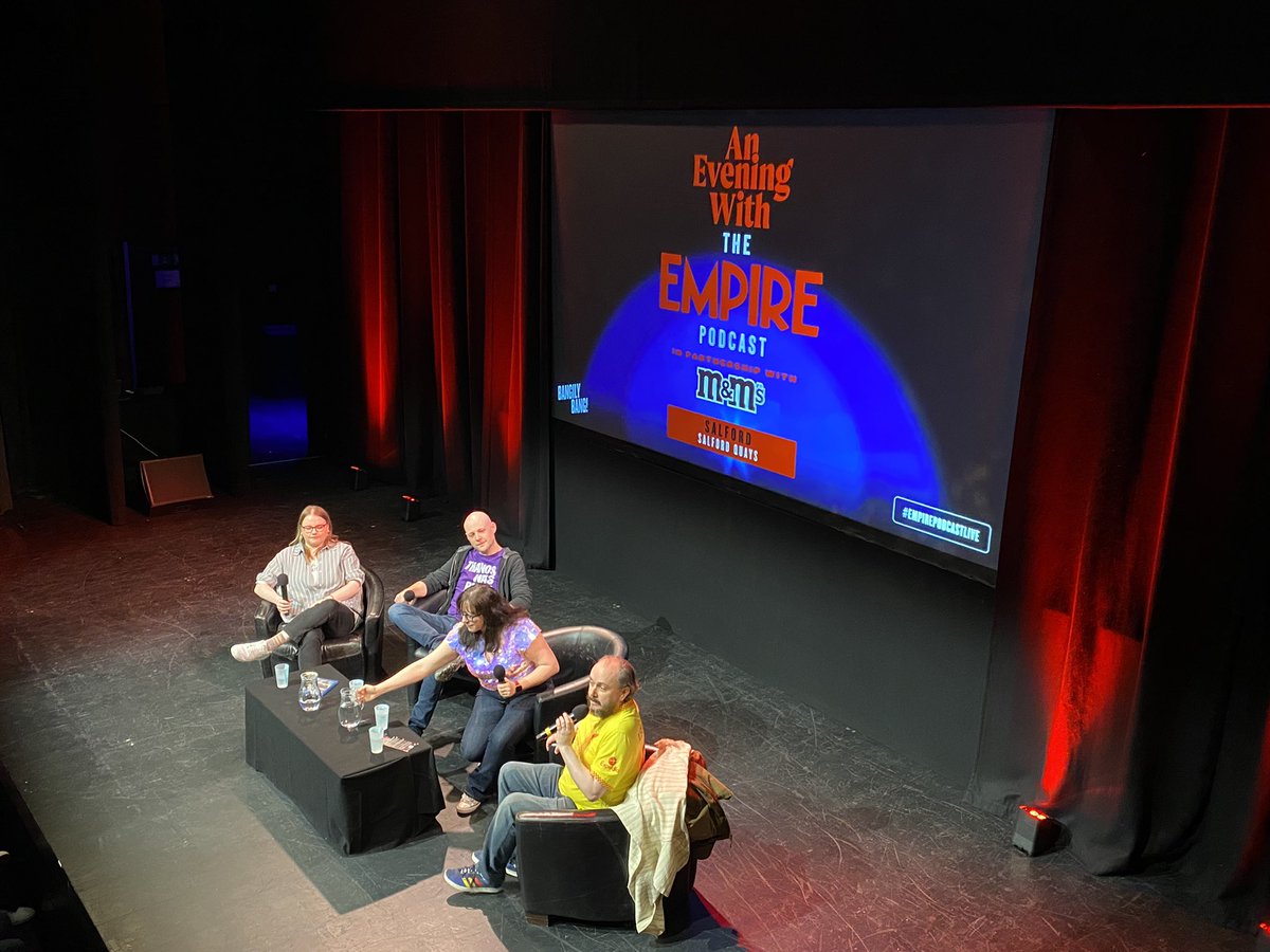 A lovely time at the <a href="/empiremagazine/">Empire</a> podcast live! Thanks <a href="/ChrisHewitt/">Chris Hewitt</a> <a href="/HelenLOHara/">Helen O'Hara</a> <a href="/jamescdyer/">James Dyer</a> and <a href="/sophiefbutcher/">Sophie Butcher</a> for a fun night! Bring it back to Liverpool next time! 😁