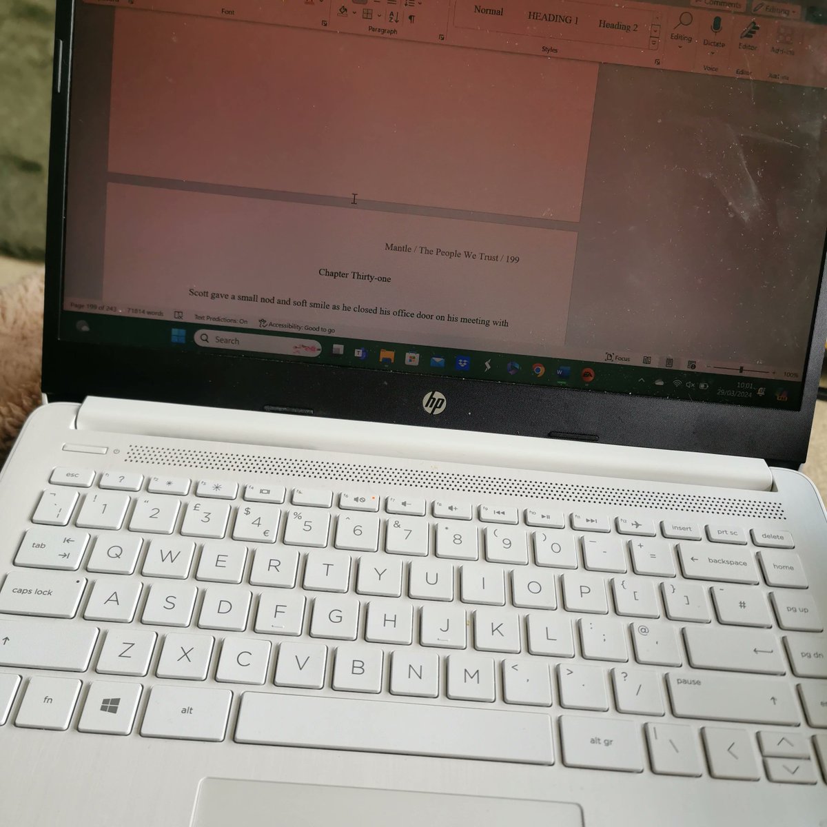 Wanted a nice bank holiday lie in, but couldn't sleep thanks to a blooming blocked nose, so making the most of the time by editing. So close to the end of this rework now.

#workinprogress #mysterynovel #northernwriters #bookediting #lgbtfiction