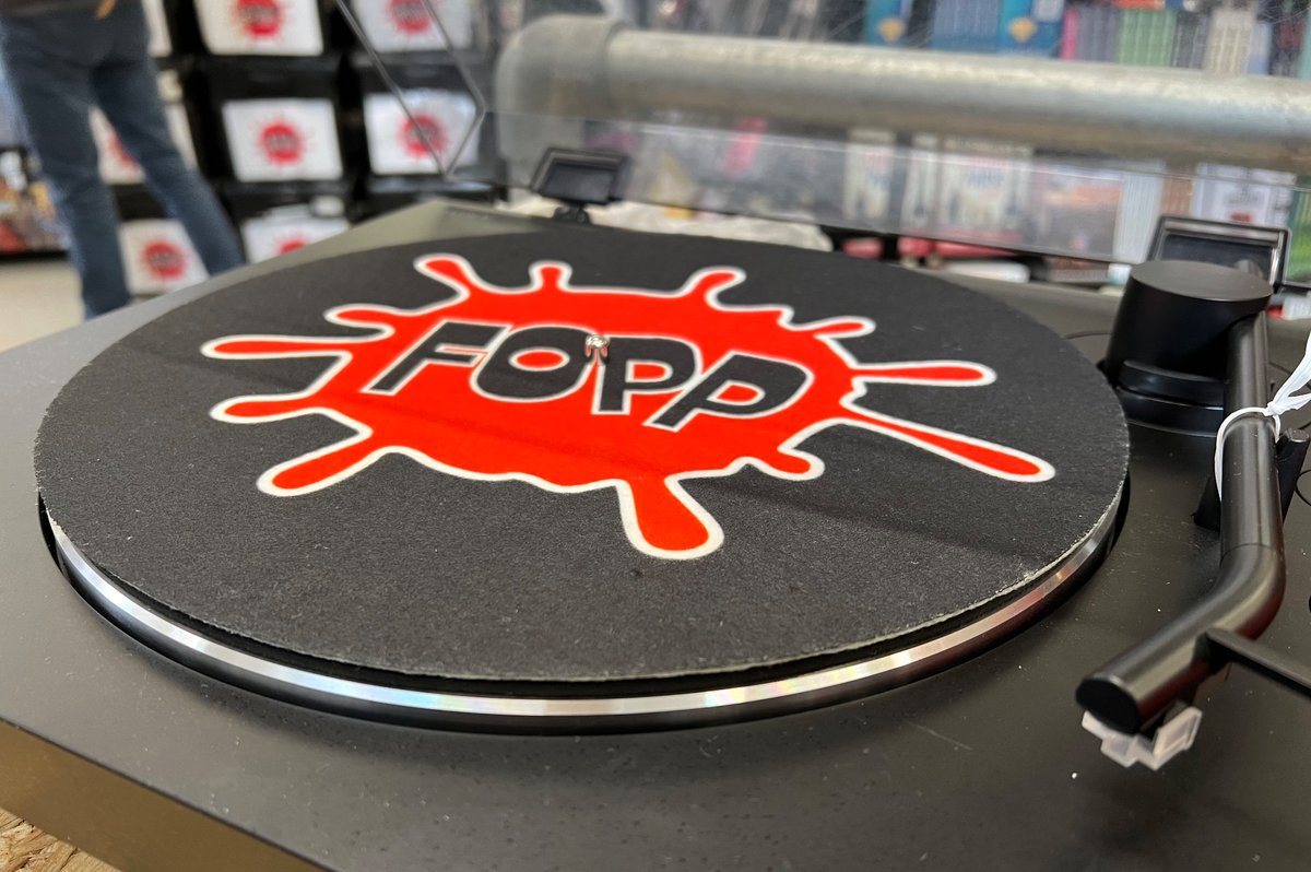 Brighten up your turntable with a Fopp slip mat - only £4 

#gettofopp