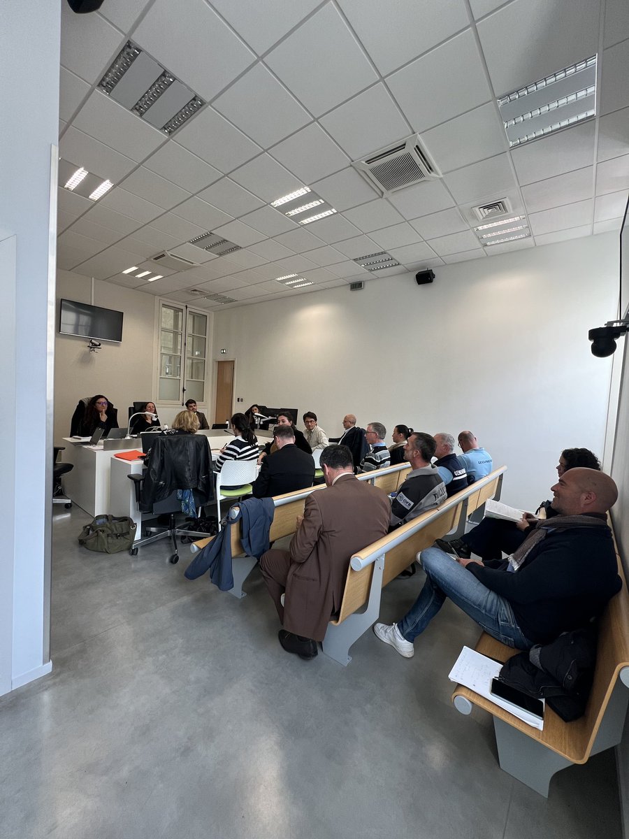 Tenue du 1er COLDEN de Dordogne hier au TJ de Périgueux. Instance présidée par les parquets de Dordogne à tour de rôle. Objectifs : améliorer l'échange d'informations et renforcer la coordination des acteurs de la lutte contre les atteintes à l'environnement. Merci à eux.