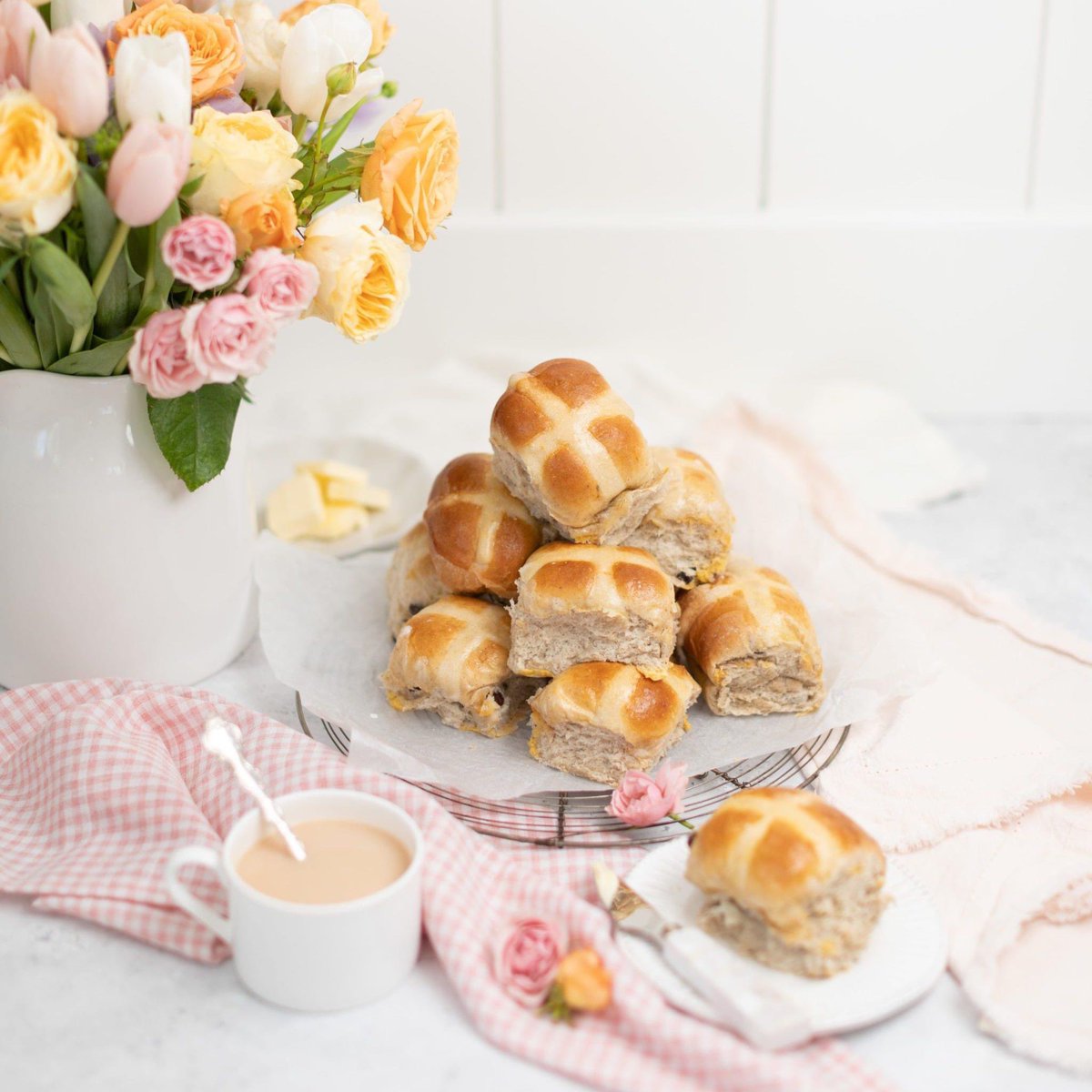 Wishing you and your loved ones a blessed Good Friday and a joyous Easter filled with  reflection, reverence, and lets not forget a hot buttered cross bun and a cup of tea to complete your day! 🌷🙏 

#goodfriday #easter #crossbuns #hope #peace #relax #reflect #eastergoodfriday