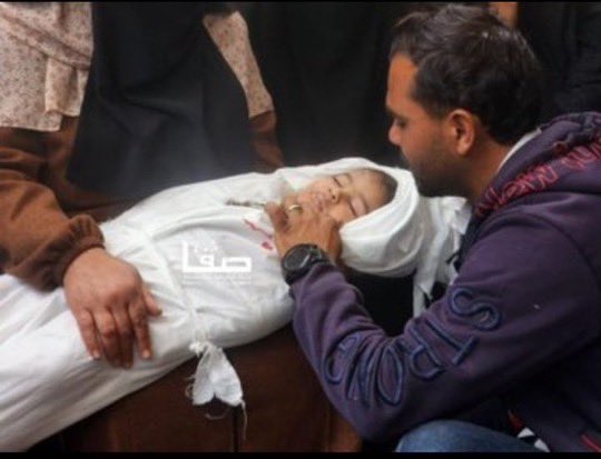 Israelis slaughter 19 people in one Palestinian family: the Abu Mu’anars are killed by the attack on their home in #Rafah | via @WorldEye_News