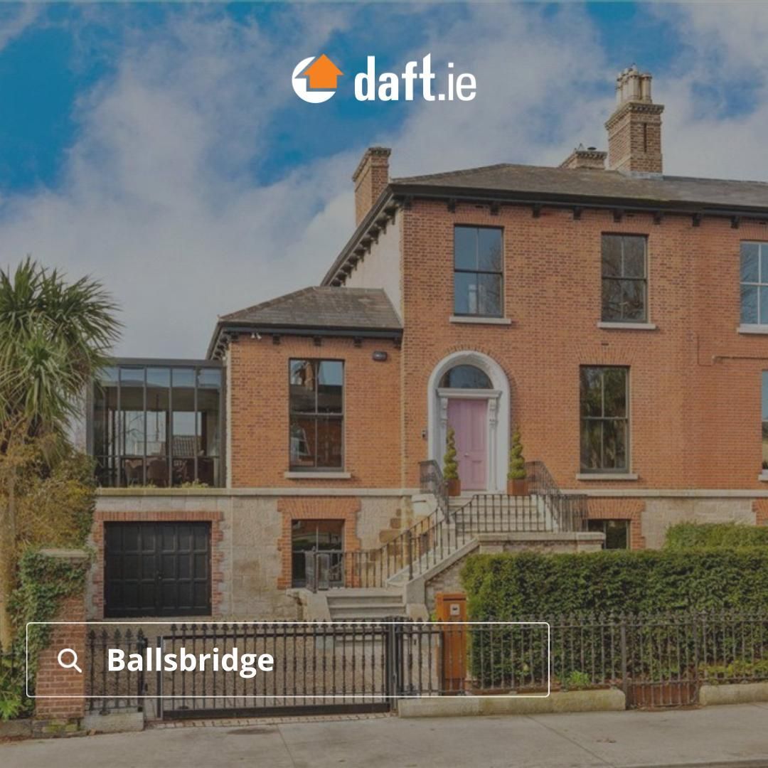 Check out this impressive family home in Ballsbridge Co Dublin listed on Daft.ie Lisney Sotheby's International Realty 🏠 33 Northumberland Road, Ballsbridge 🛏️ 4 bed 💶€4,500,000 📍Co. Dublin Discover more on Daft.ie 👉 daft.ie/for-sale/semi-…