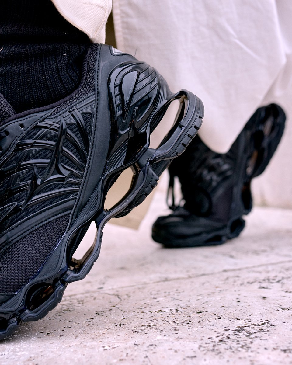 Elevate every step with the Mizuno Wave Prophecy LS. Launching today, the latest uptake on this model combines iconic Mizuno design with cutting-edge tech for peak performance, comfort and stability. Shop now: yardsstore.com/collections/mi… #yardsstore #yards #menswear #mizuno