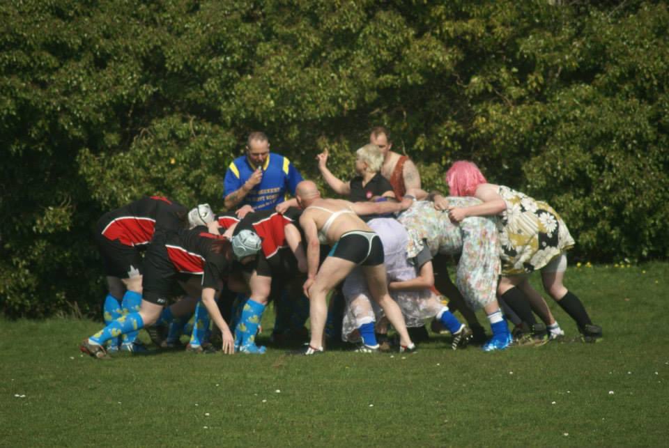 AlbanyRFC's tweet photo. This SUNDAY 31st March sees a revival of the #ElbowKnee v the ladies team of Hoots Toots. fancy dress for the men & adapted rules make for a fun game & it’s all for charity. have an egg-citing time @ Easter & watch some #EggChasing @fyb_rugby @RFU @Cornwallrugby @CornwallSport https://t.co/OCIhKkKjh2