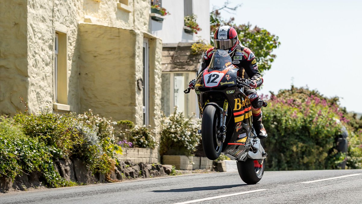 BATHAMS RACING CONTINUE WITH TWO-MAN TEAM After a successful first outing as a two-rider team in 2023, @BathamsRacing will return to the Isle of Man TT Races this year with an unchanged line up in @MichaelRutter_ and @CraigNeve4. 🔗 Read more: buff.ly/3PJ23Ip