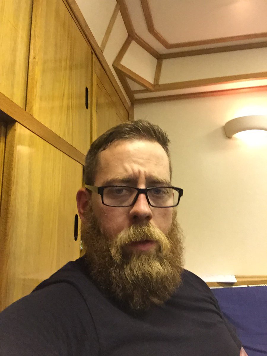 DrPeterSpayne's tweet photo. Glad the Army are finally catching up to the senior service ๐ #Beardsforall https://t.co/68nOB4aHoX