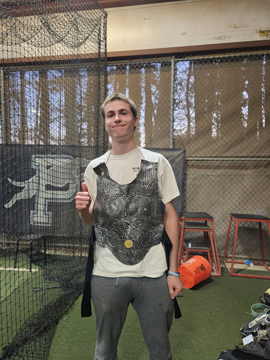 Pope_Baseball's tweet photo. We salute our 4 #OnBaseArmor recipients from this past week! The sacrifice made for the #GDN Brotherhood are appreciated beyond belief!
Sweeps don't happen without selfless play!
@GriffinTamucci
@benhill081
@BradyOtero
#CarterJoachim https://t.co/SOIktn0Lq1