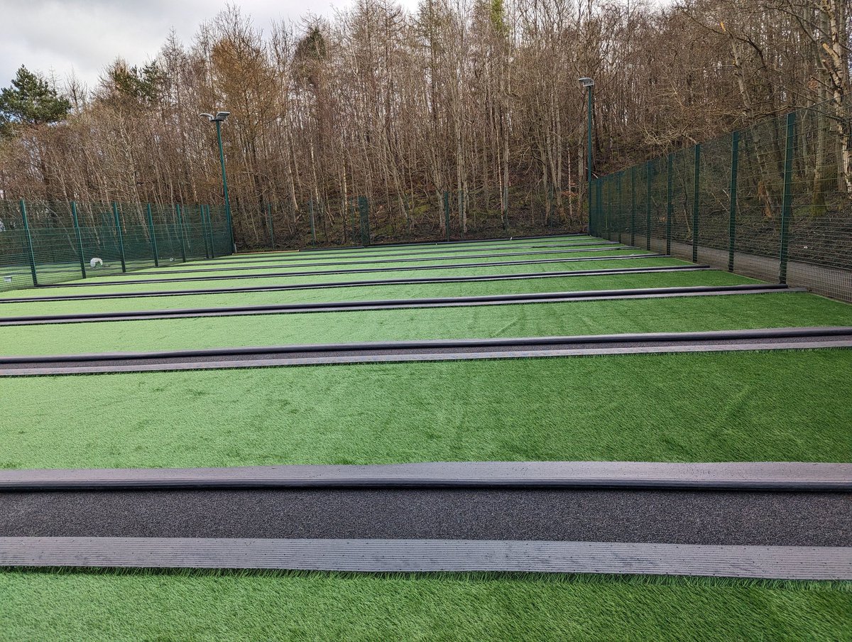 CmilkComFoot's tweet image. Pitch update...

Pitch 3 now down 

Lines, sand and rubber infill done by next Wednesday..weather permitting. 

Not long now 😁⚽

Please ask at reception if ball goes over the locked gates onto fives. 

#barliapitchesmatter