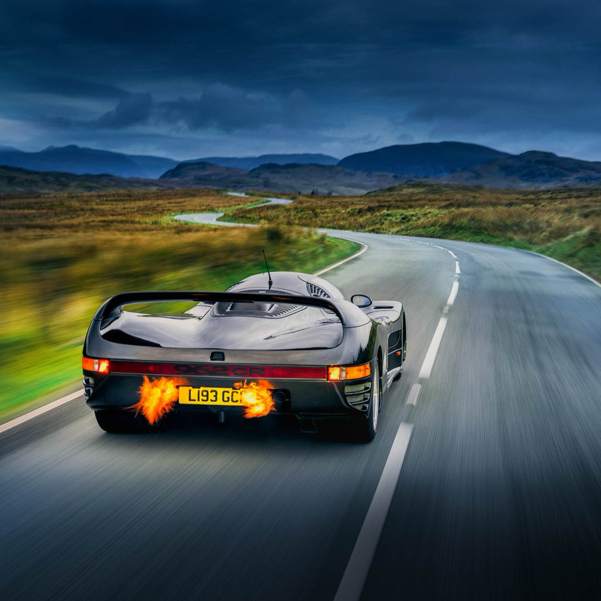 In the May issue, @DickieMeaden gets behind the wheel of the Schuppan-Porsche 962 CR: a road-legal, race-bred unicorn. Pick up a copy to read the most extensive ever test of this legend: bit.ly/Octane-251 📷 @AstonParrott