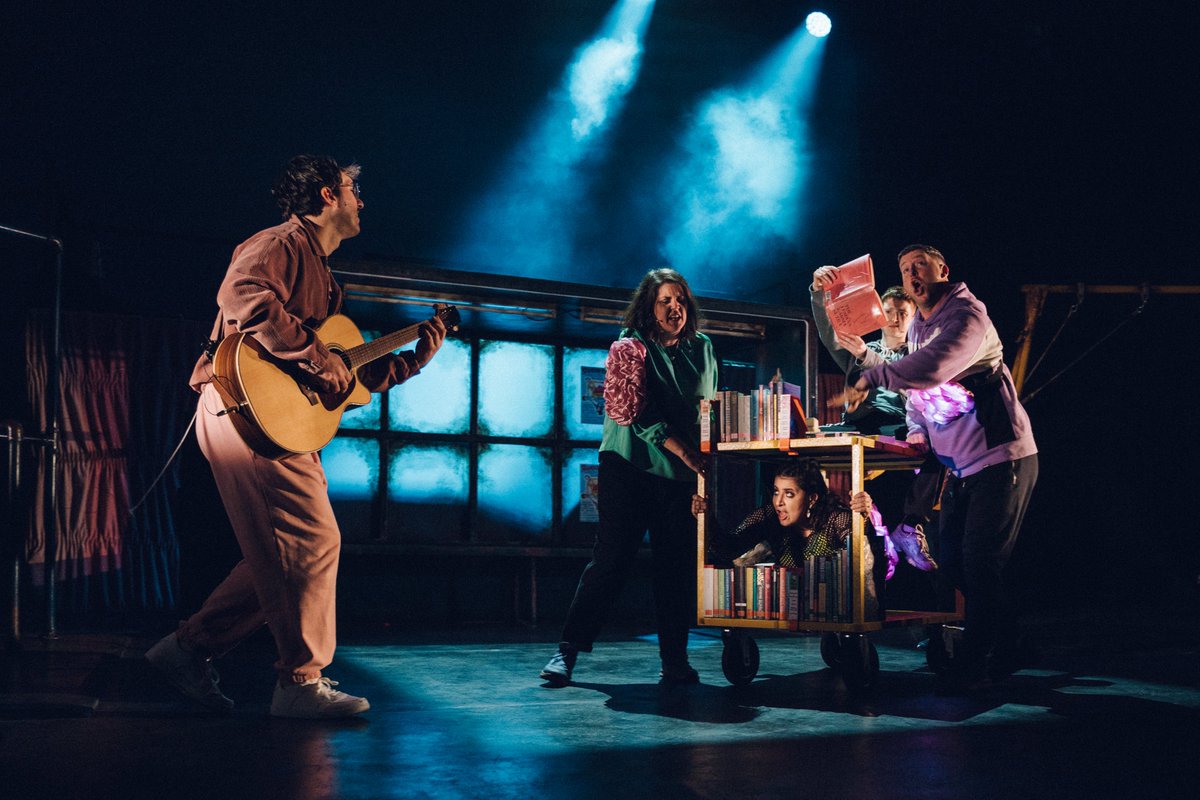 Teachers and students 🗣️ The #FeralMonster tour may be over but you can still check out our education resources made with some of the creative team - @bethanmarlow, @IzzyMorgana, @osianmeilir and @nicolatchang. 📸 Kristina Banholzer