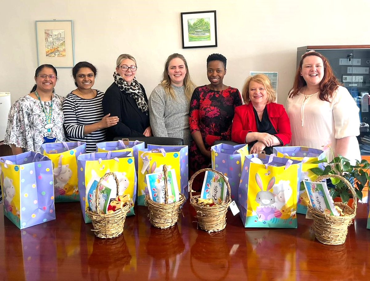 Happy Easter to all our colleagues. Wonderful to see the great buzz around @peamount_health with the delivery of chocolate bunnies to staff ahead of the Easter weekend #staffappreciation #Easter2024
@HsehealthW @tanyakingnurse