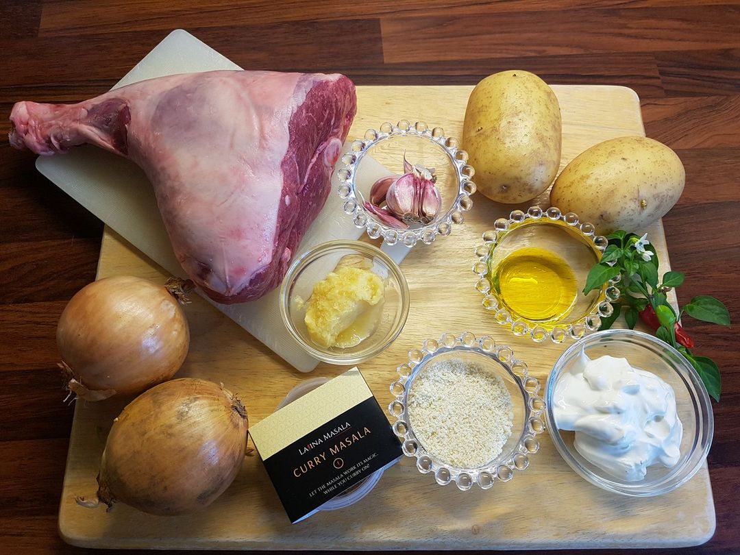 lajina's tweet image. A link to the only recipe for lamb you&apos;ll need this Easter.

Try the roasted lamb with a rice and salad or tucked into  naans.

Or even part of your roast dinner...

Whatever you are planning, hope it&apos;s happy &amp;amp; healthy. 
lajinamasala.com/recipe/masala-…

#indiancookingclass