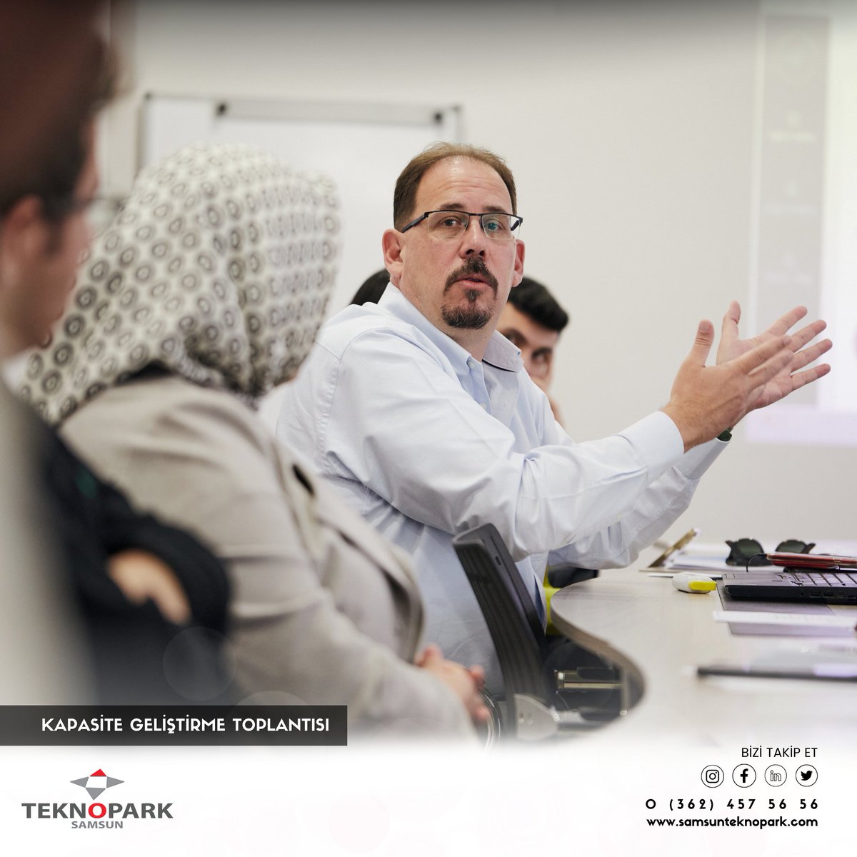 samsunteknopark's tweet image. Smartnet &amp;amp; Samsun Teknopark Kapasite Geliştirme Toplantısı Tamamlandı 🚀 

Detaylar için web sayfamızı ziyaret edebilirsiniz. 

#SamsunTeknopark #Smartnet #TeknolojiGeliştirme #İşBirliği #teknopark #samsun #omü #teknoloji #yenilik #proje #birliktegeleceğe