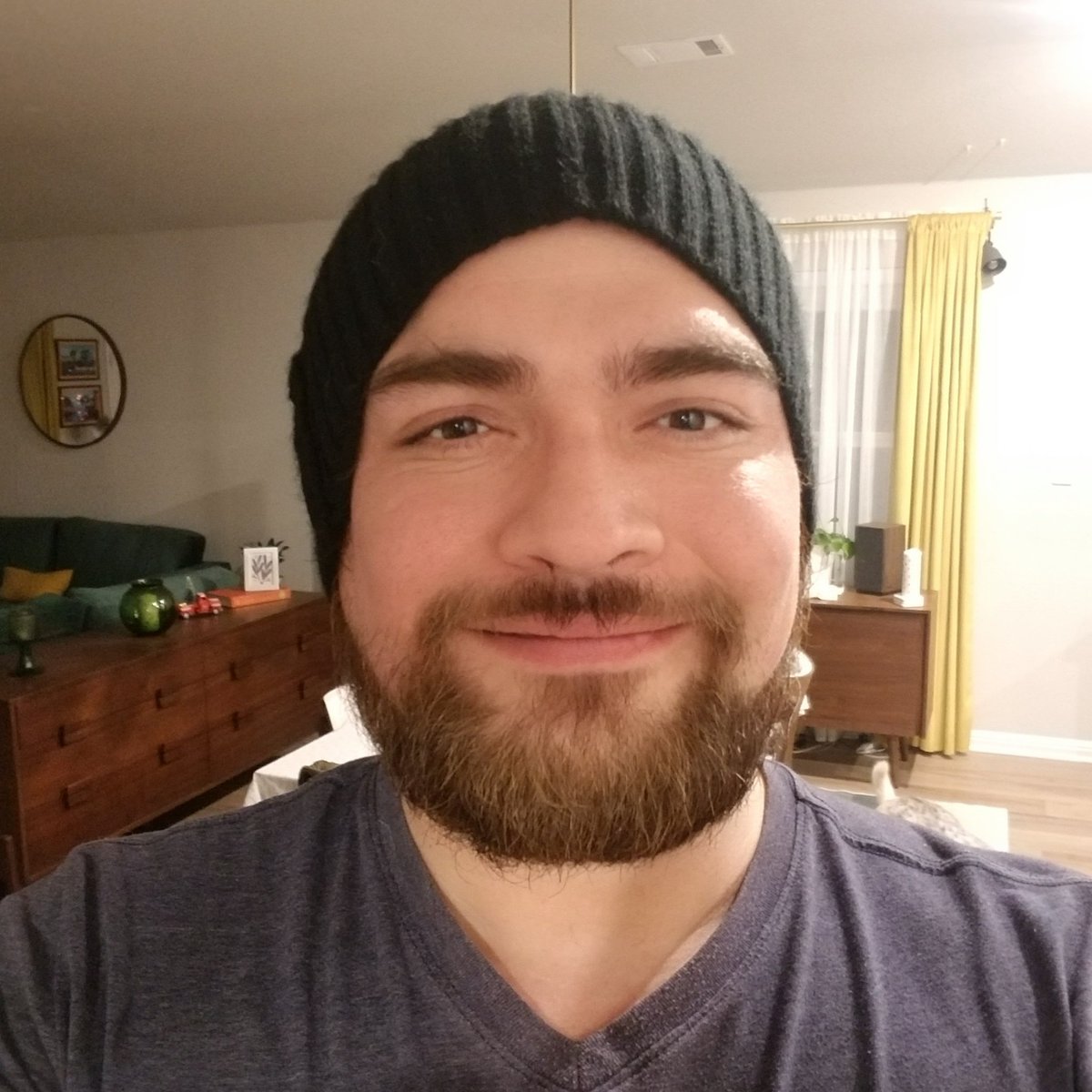 alexbbzt's tweet photo. #NewProfilePic https://t.co/RogB3piT1L